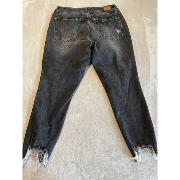 Judy Blue Jeans 16W Gray Skinny Fit Button Fly Distressed Chewed Hem High Rise - Picture 3 of 8